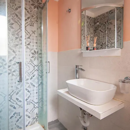 Pansiyon Emi&marti House Mozzecane